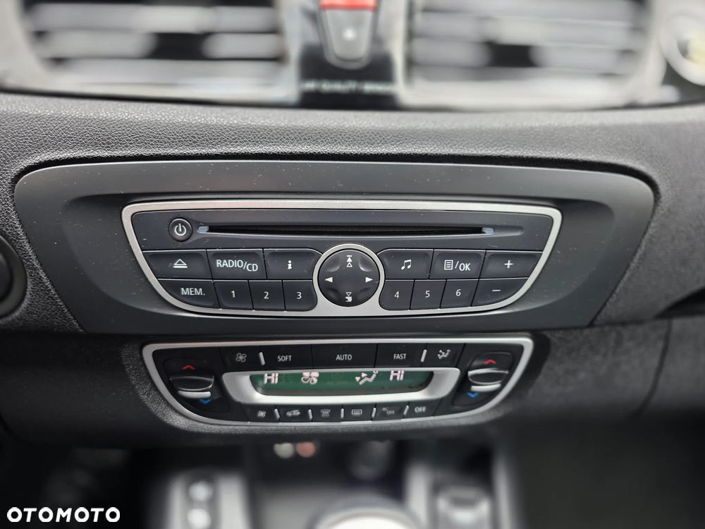 Renault Scenic 2.0 16V 140 CVT Luxe - 14