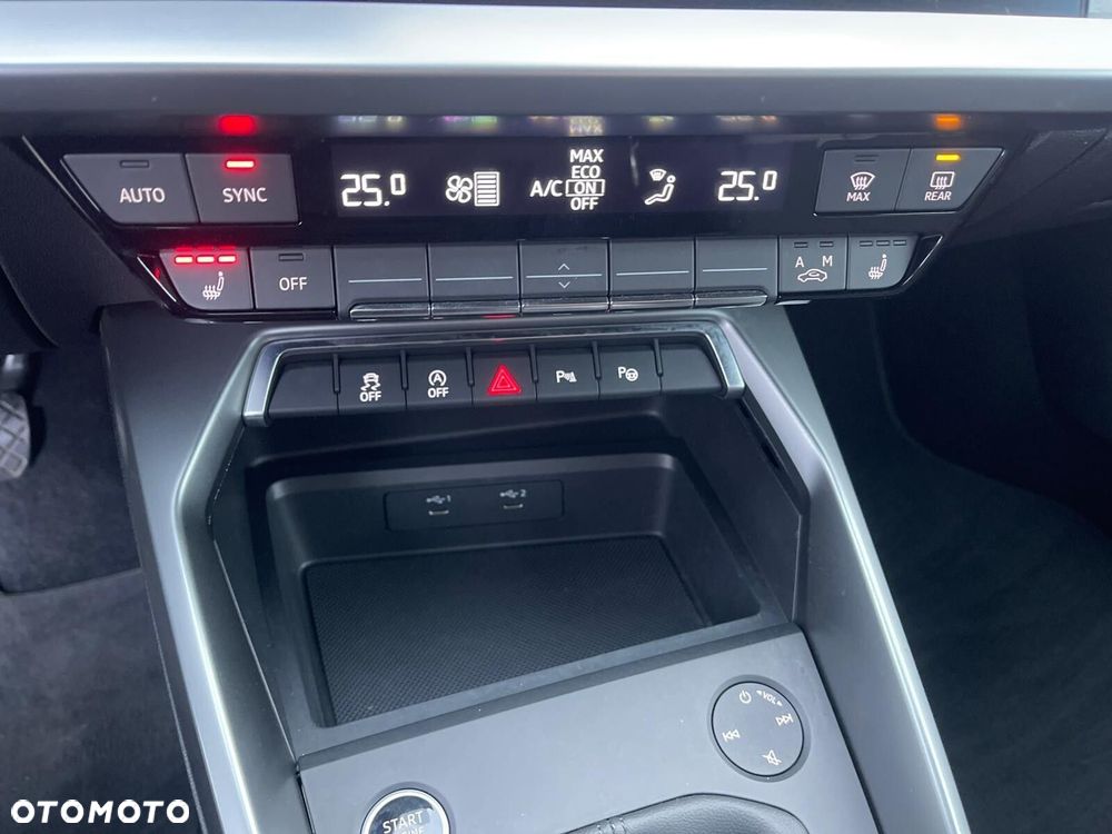 Audi A3 Sportback - 14