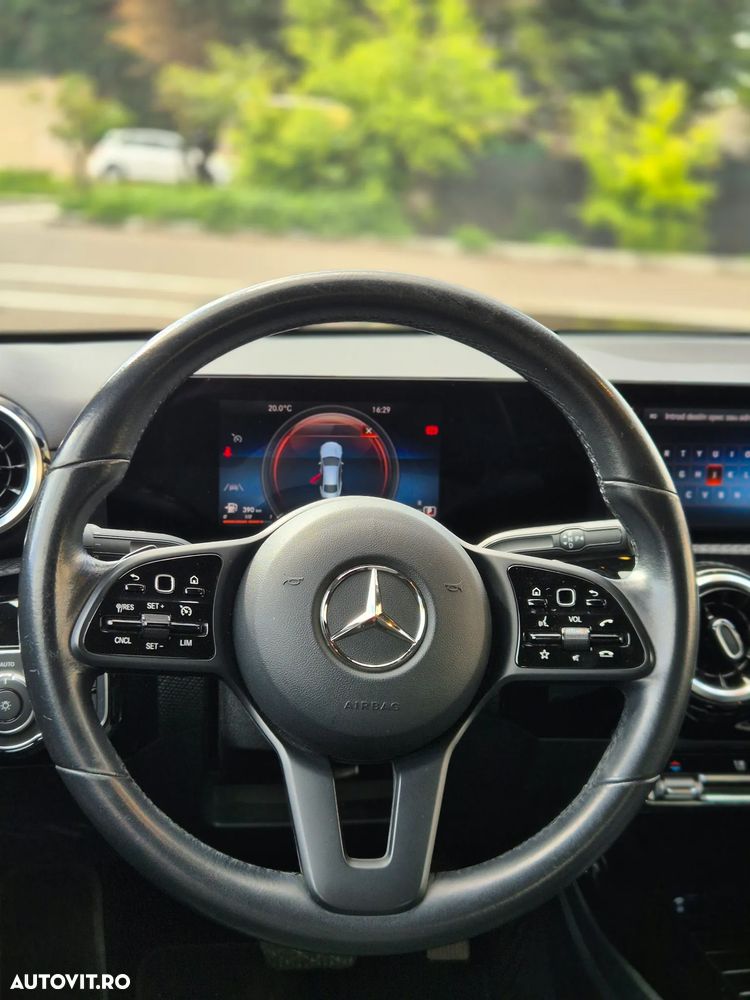 Mercedes-Benz CLA 200 - 5