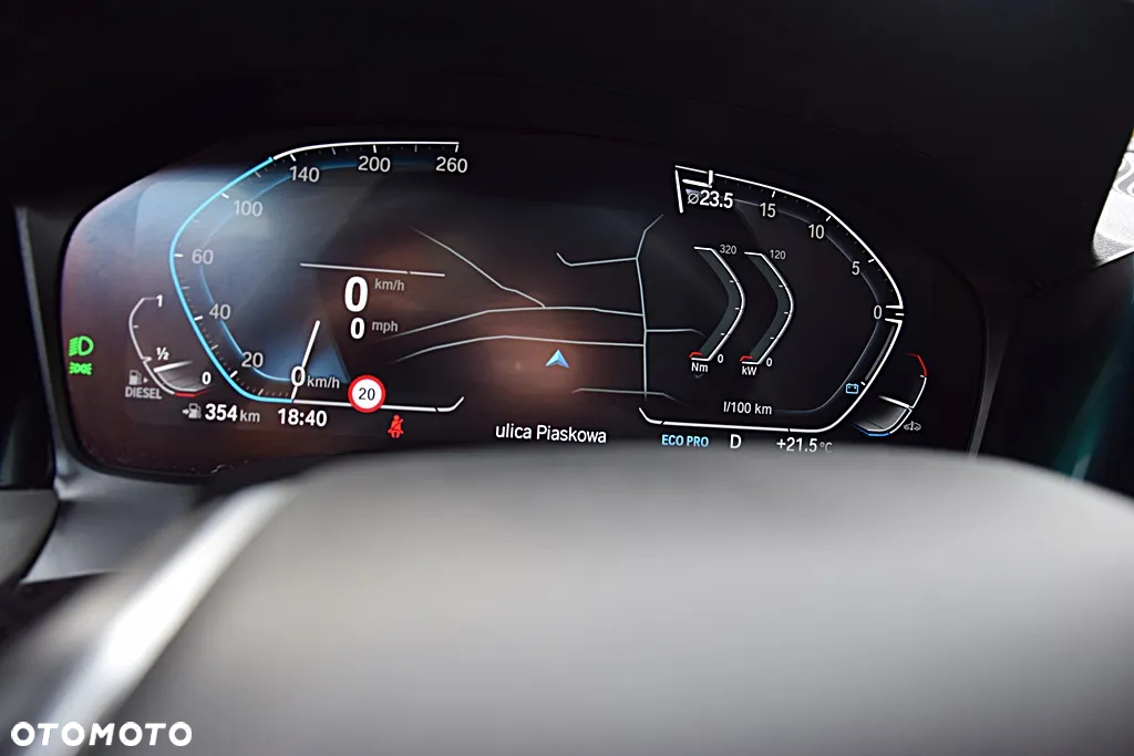 BMW Seria 3 318d Luxury Line - 23