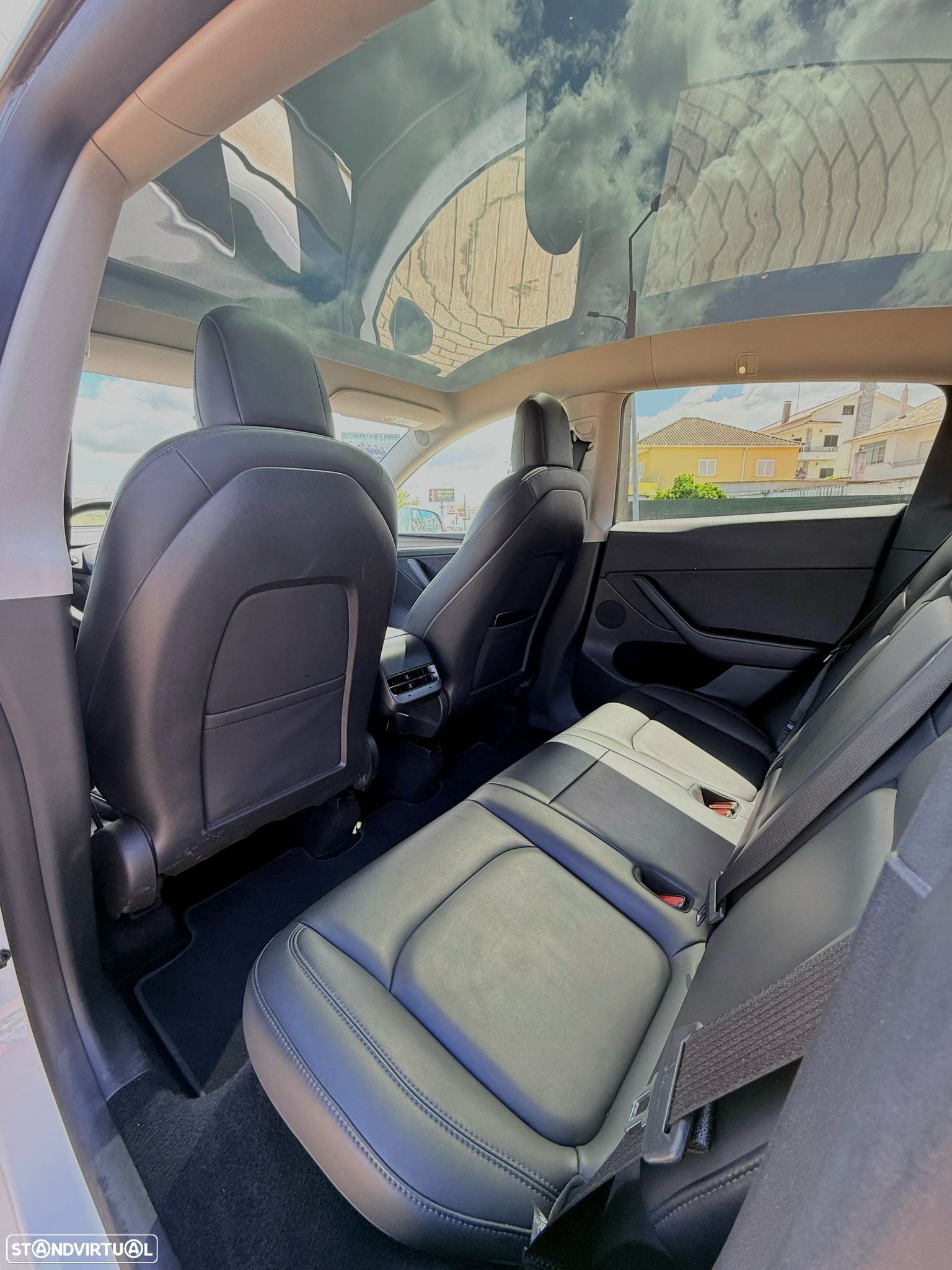 Tesla Model Y Long Range Tração Integral - 12