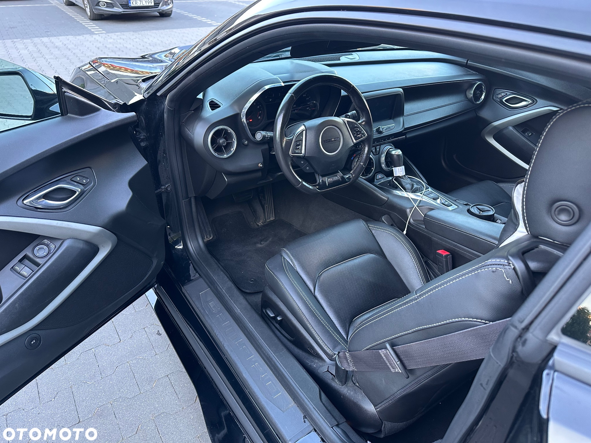 Chevrolet Camaro Coupe 2.0 - 7