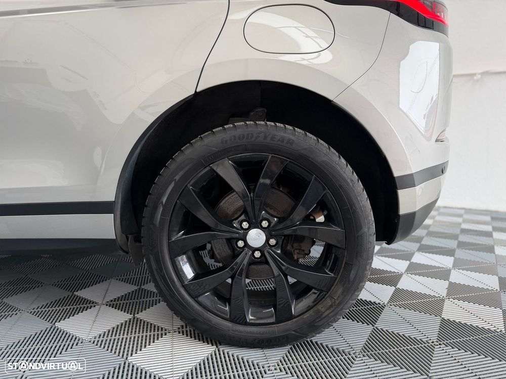 Land Rover Range Rover Evoque P300e R-Dynamic HSE - 29