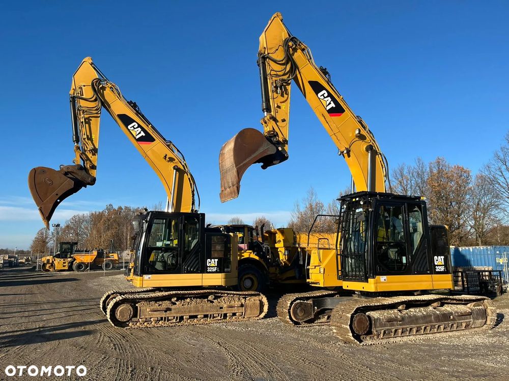 Caterpillar 325FLCR - 11