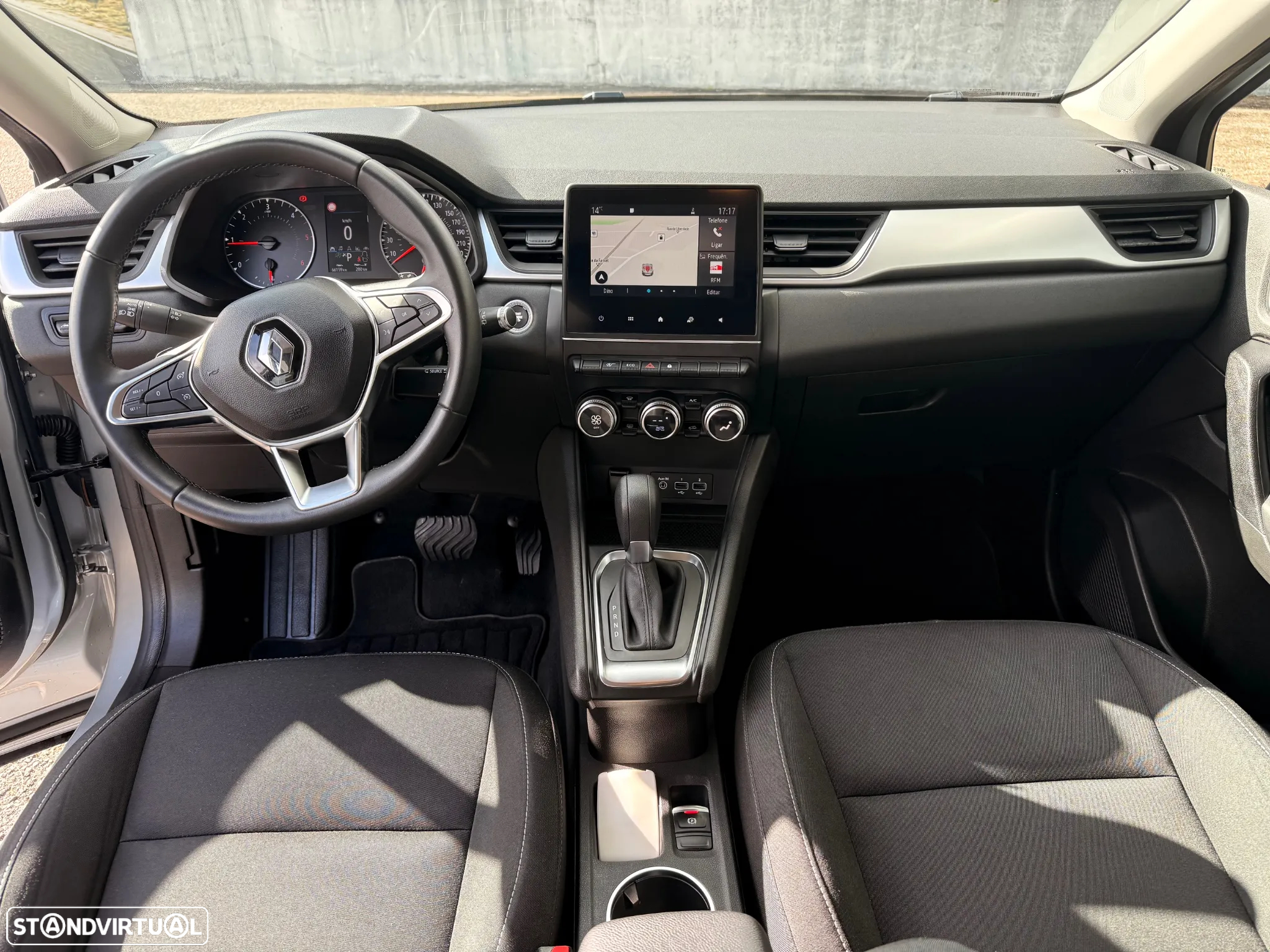 Renault Captur BLUE dCi 115 EDC INTENS - 23