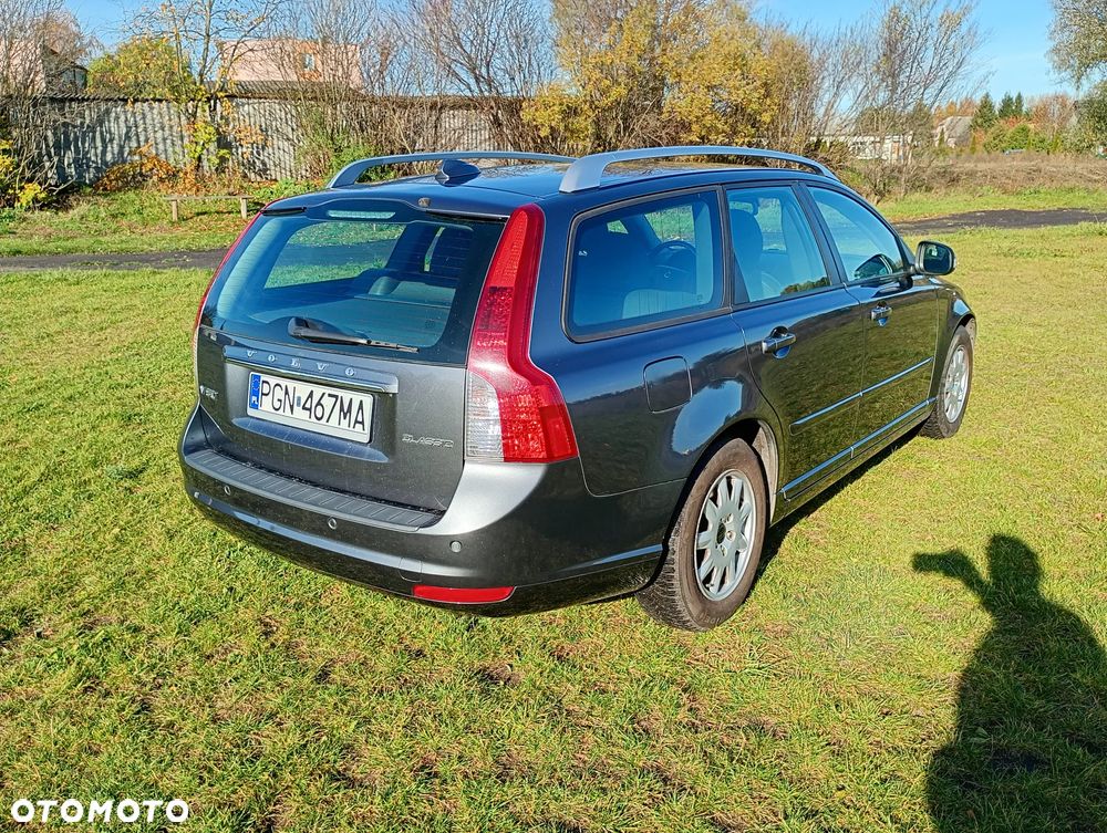 Volvo V50 2.0 Momentum - 11