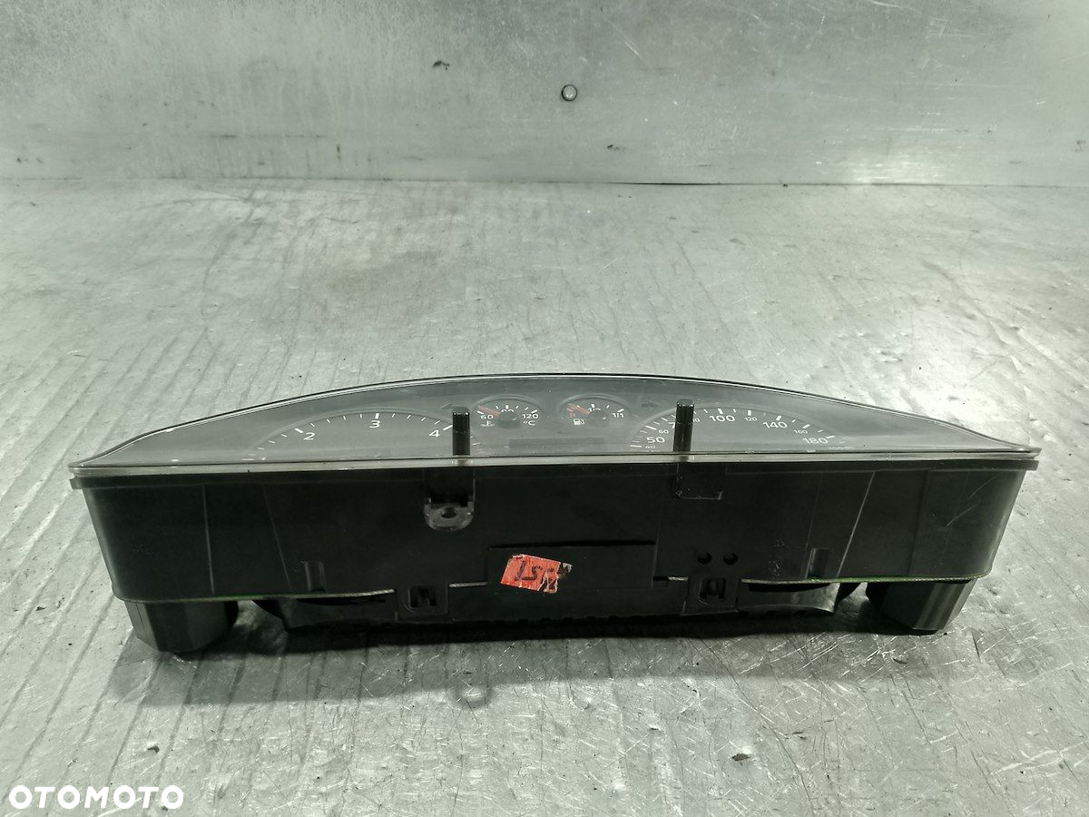 LICZNIK AUDI A6 C5 4B0919881X 110.208.890/016 2.5 TDI - 3