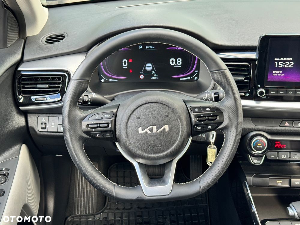 Kia Stonic 1.0 T-GDI L DCT - 13