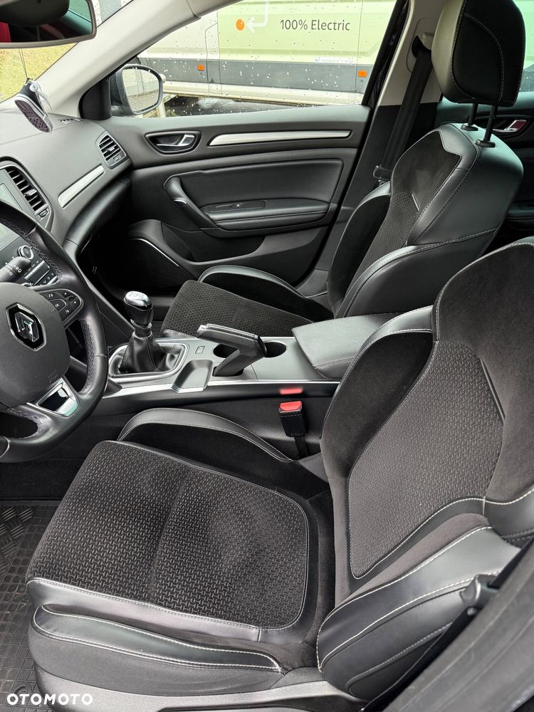 Renault Megane 1.2 Energy TCe Intens - 9