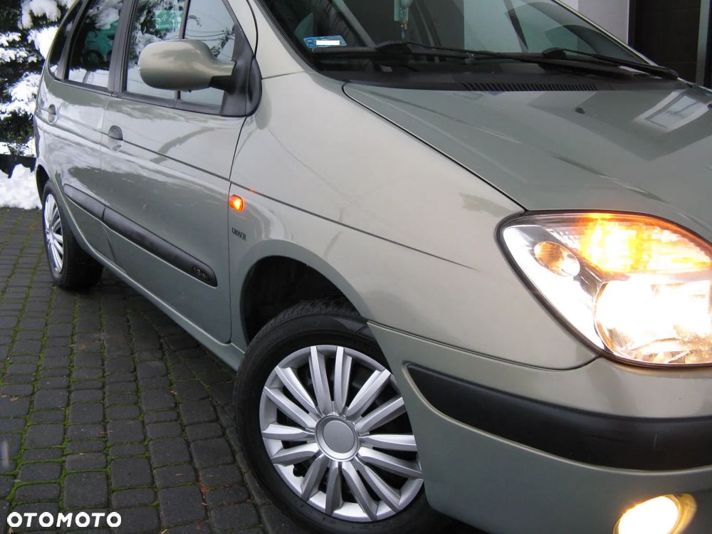 Renault Scenic Megane 1.8i RXE 16V - 19