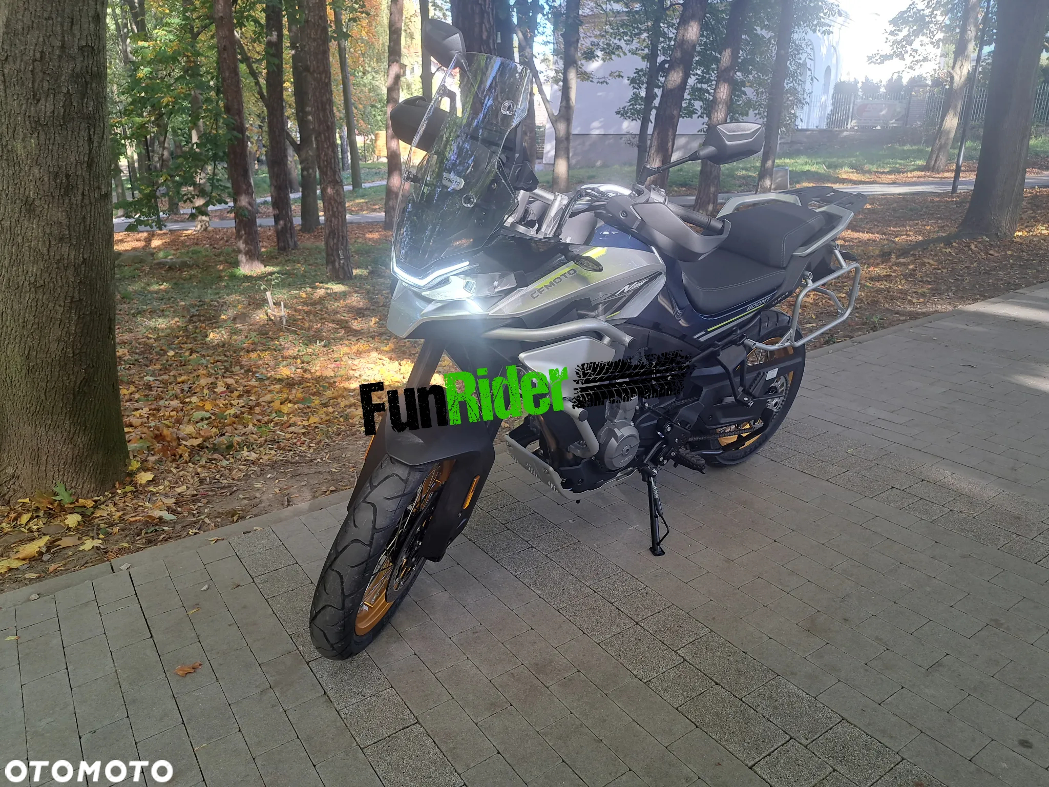 CFMoto MT - 2