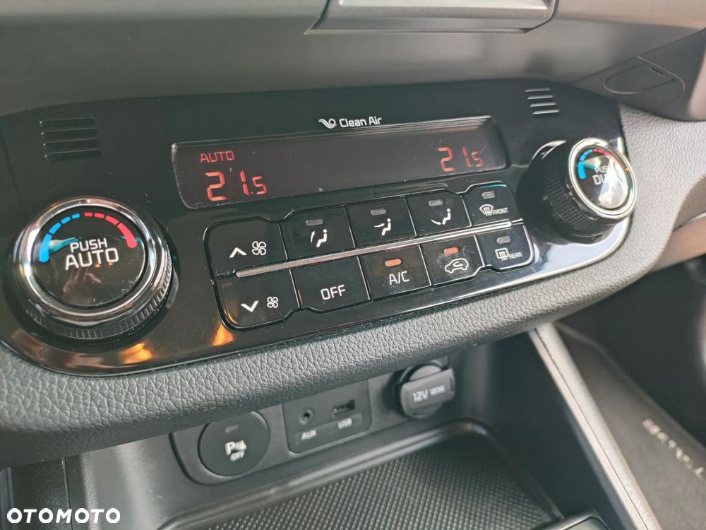 Kia Sportage 2.0 CRDI 2WD Spirit - 30