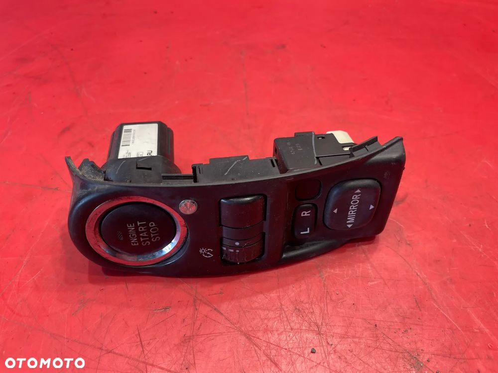 PANEL LUSTEREK PRZYCISK START STOP  SUBARU FORESTER 3 - 1