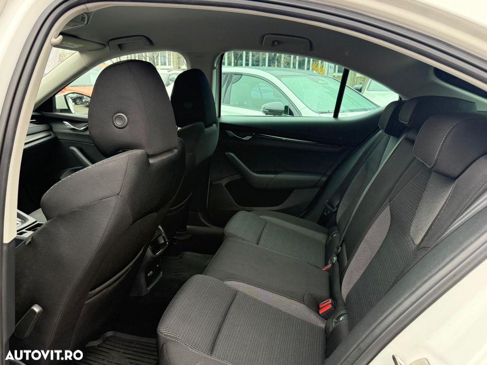 Skoda Octavia - 9