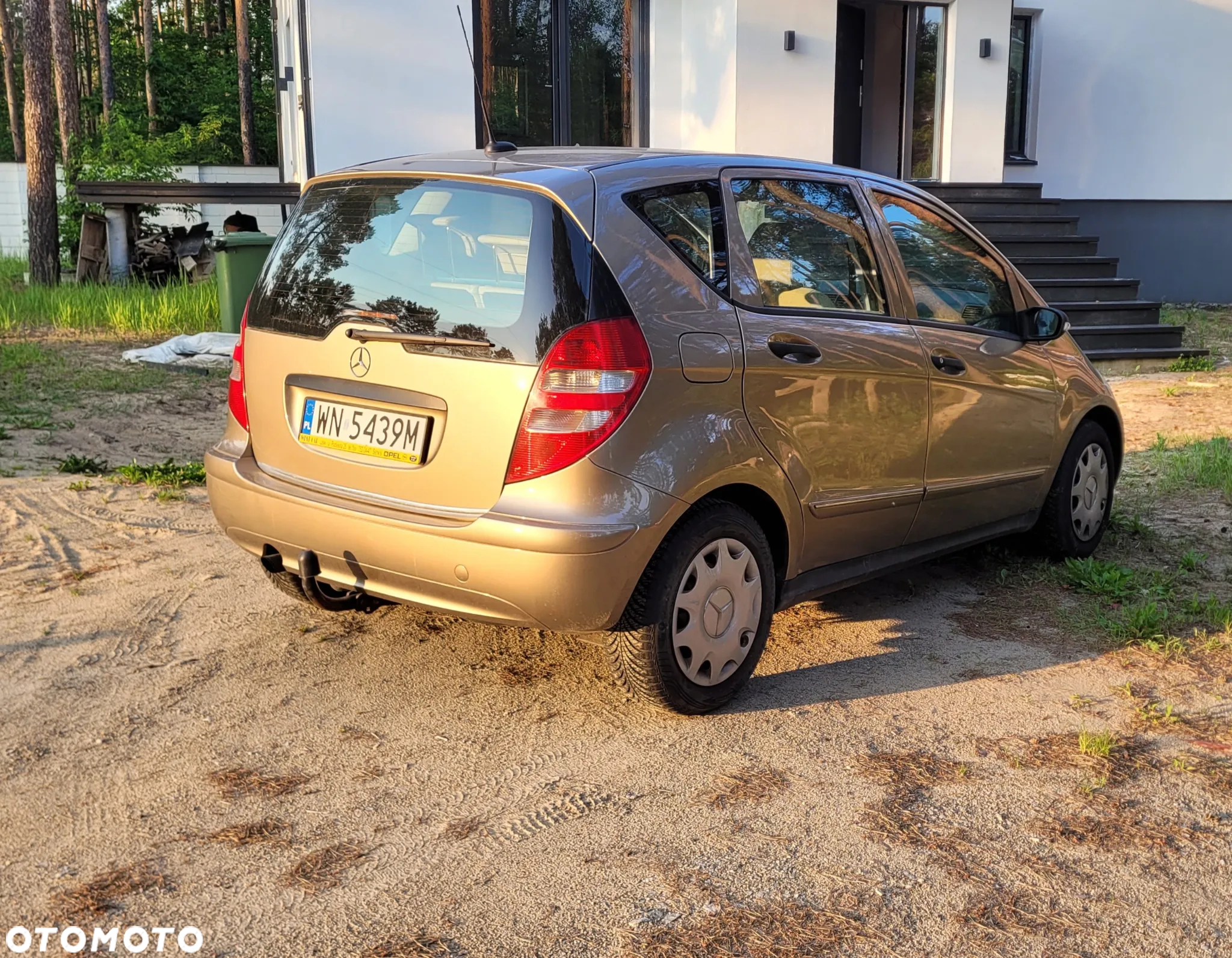 Mercedes-Benz Klasa A 150 Classic Edition 10 - 11