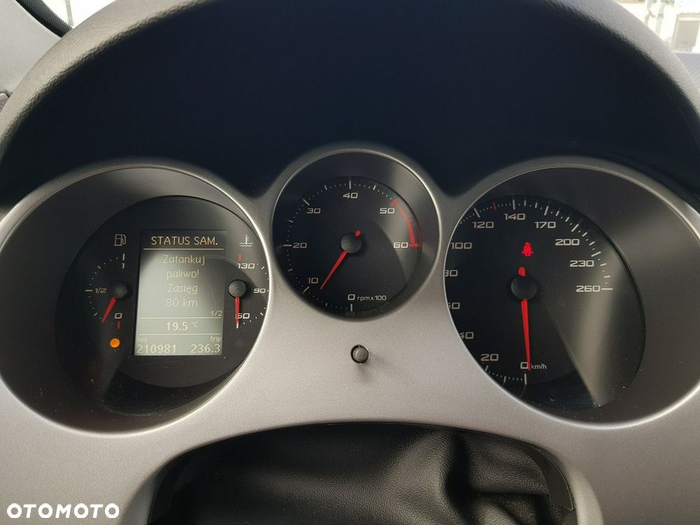Seat Altea XL 1.6 TDI DPF CR Ecomotive Reference - 21