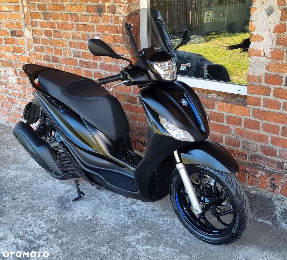 Piaggio Medley - 1