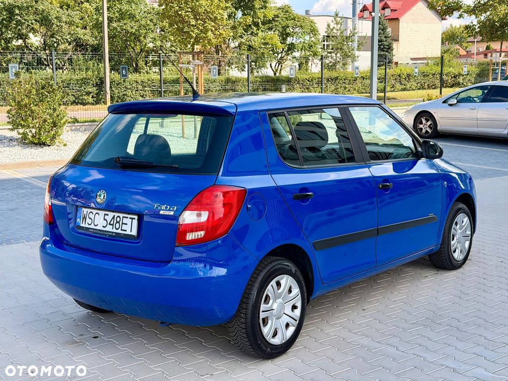 Skoda Fabia 1.2 HTP Ambiente - 6