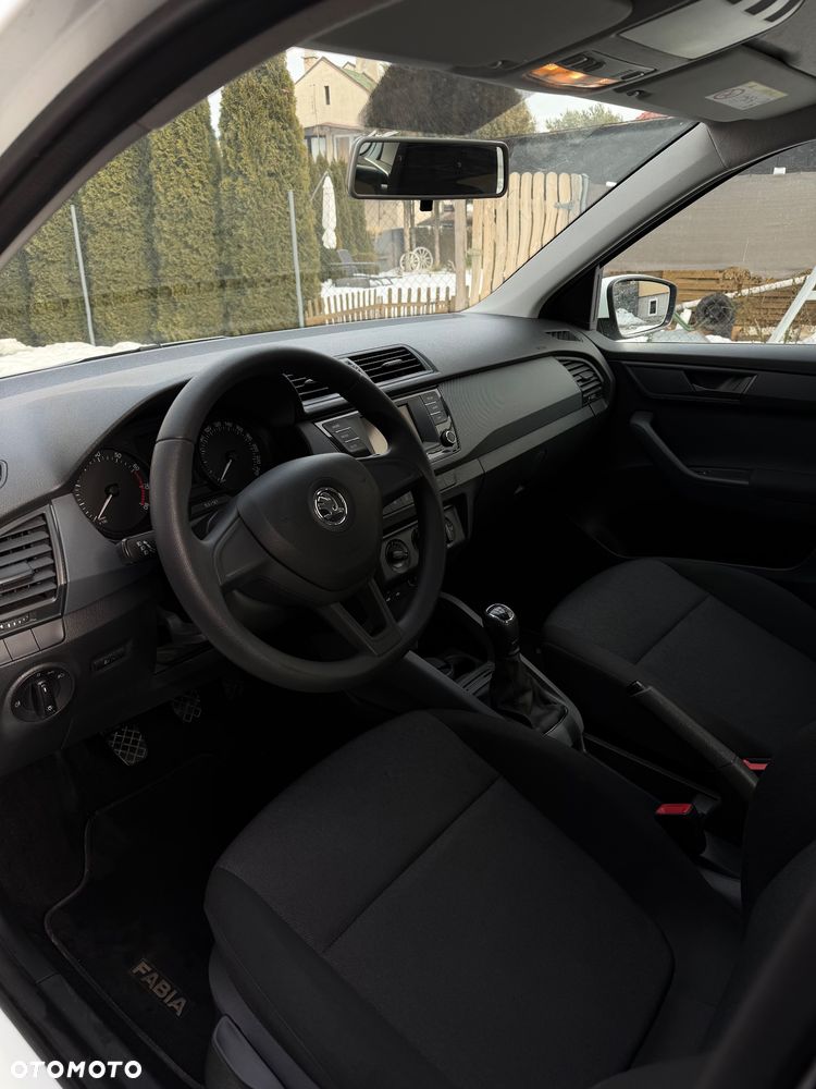 Skoda Fabia 1.0 MPI Ambition - 6