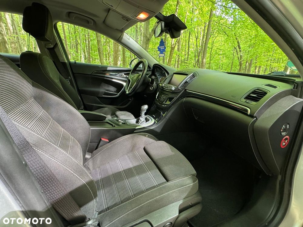 Opel Insignia - 17