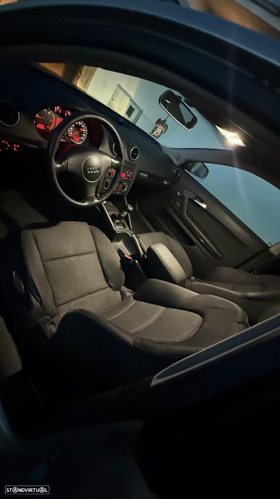 Audi A3 2.0 TDI Ambiente - 7