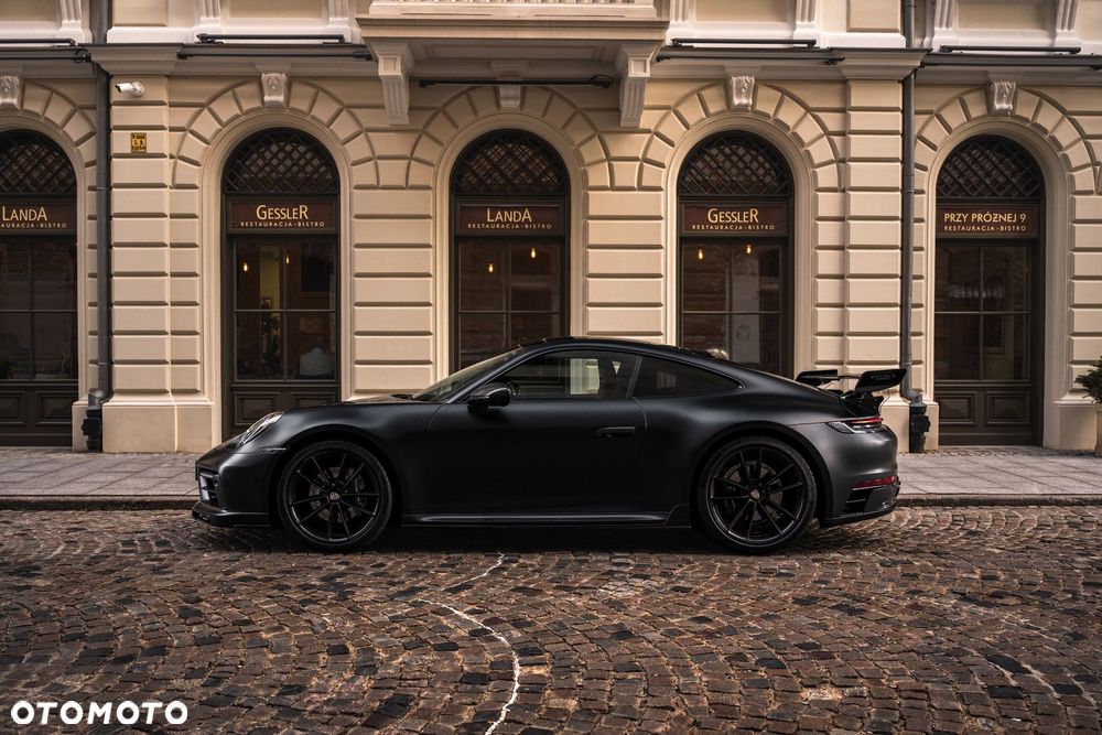 Porsche 911 - 12