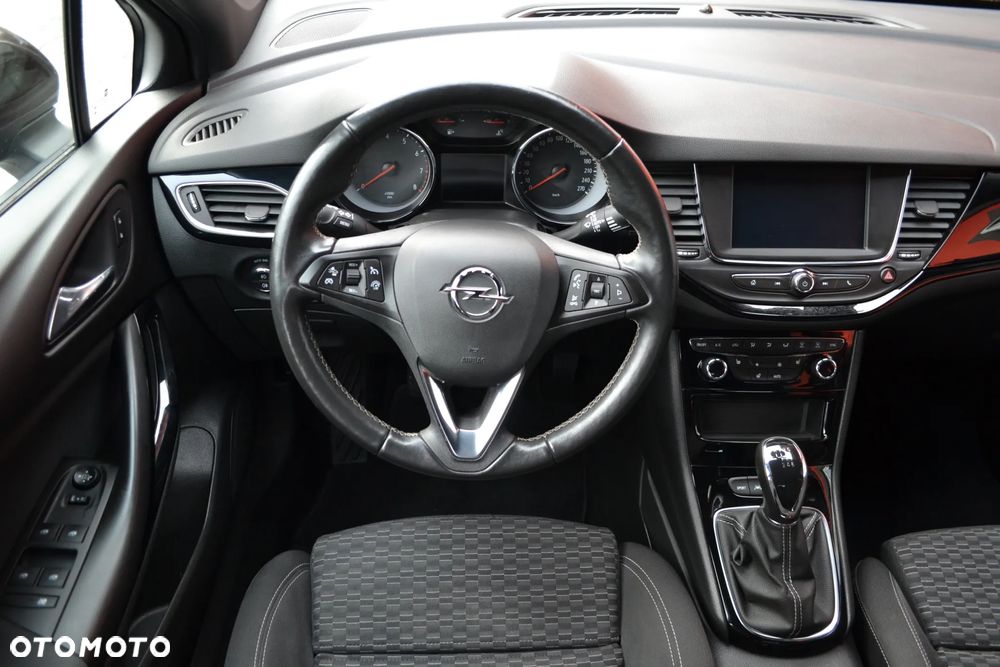 Opel Astra 1.4 T Elite S&S - 15