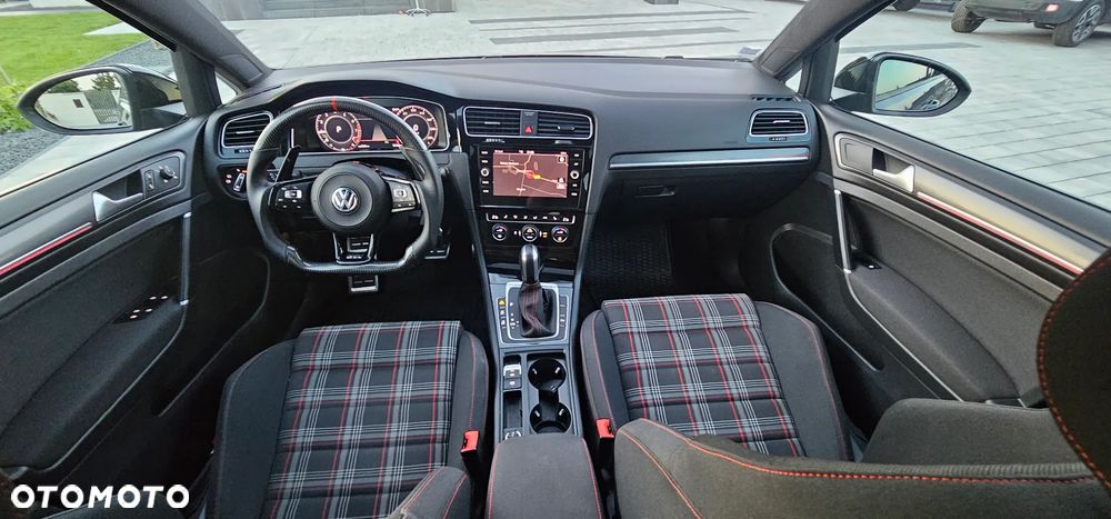 Volkswagen Golf GTI 2.0 TSI OPF DSG Performance - 19