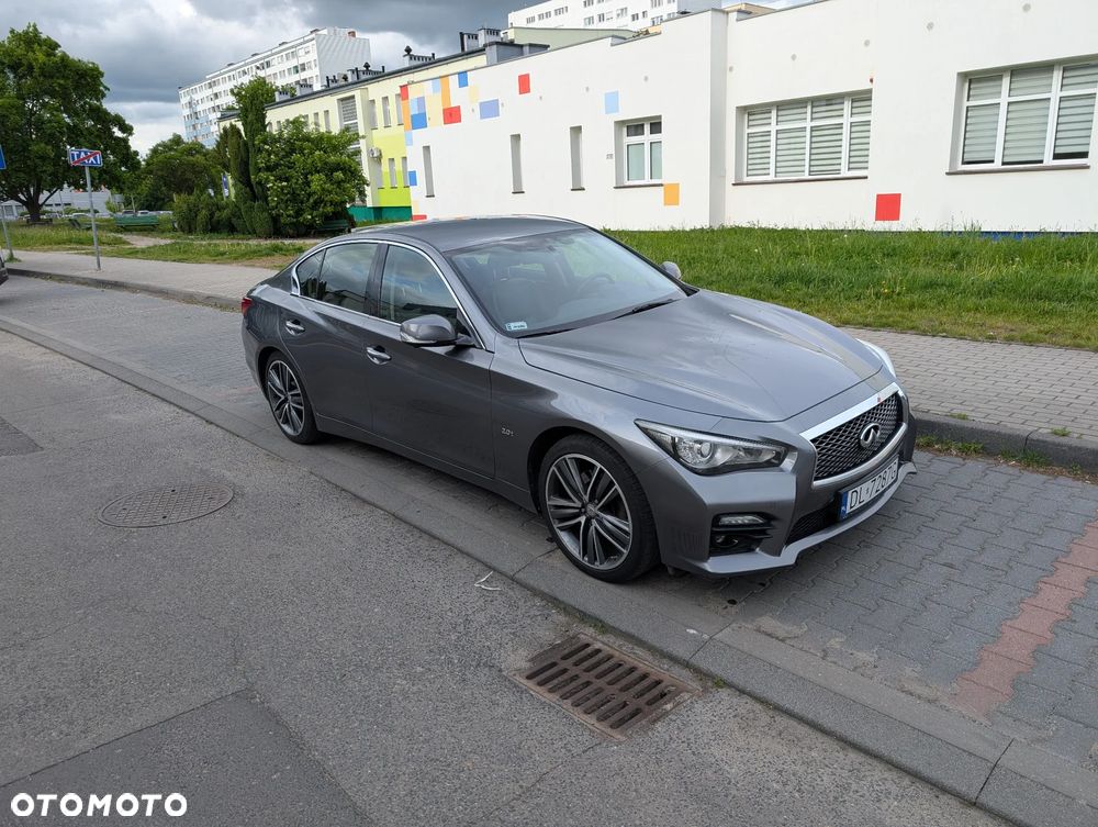 Infiniti Q50 2.0t Premium - 2