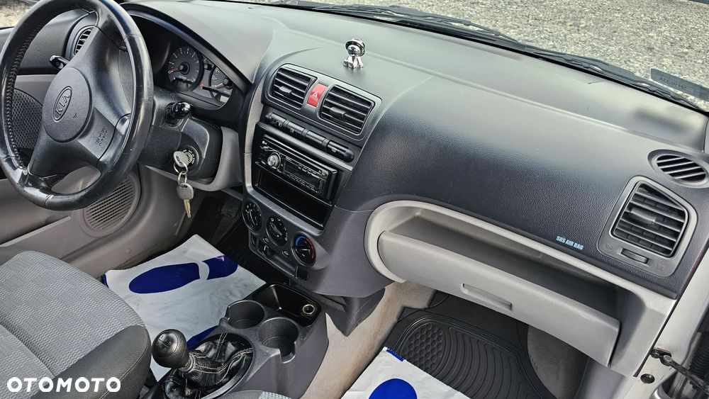 Kia Picanto 1.1 - 17