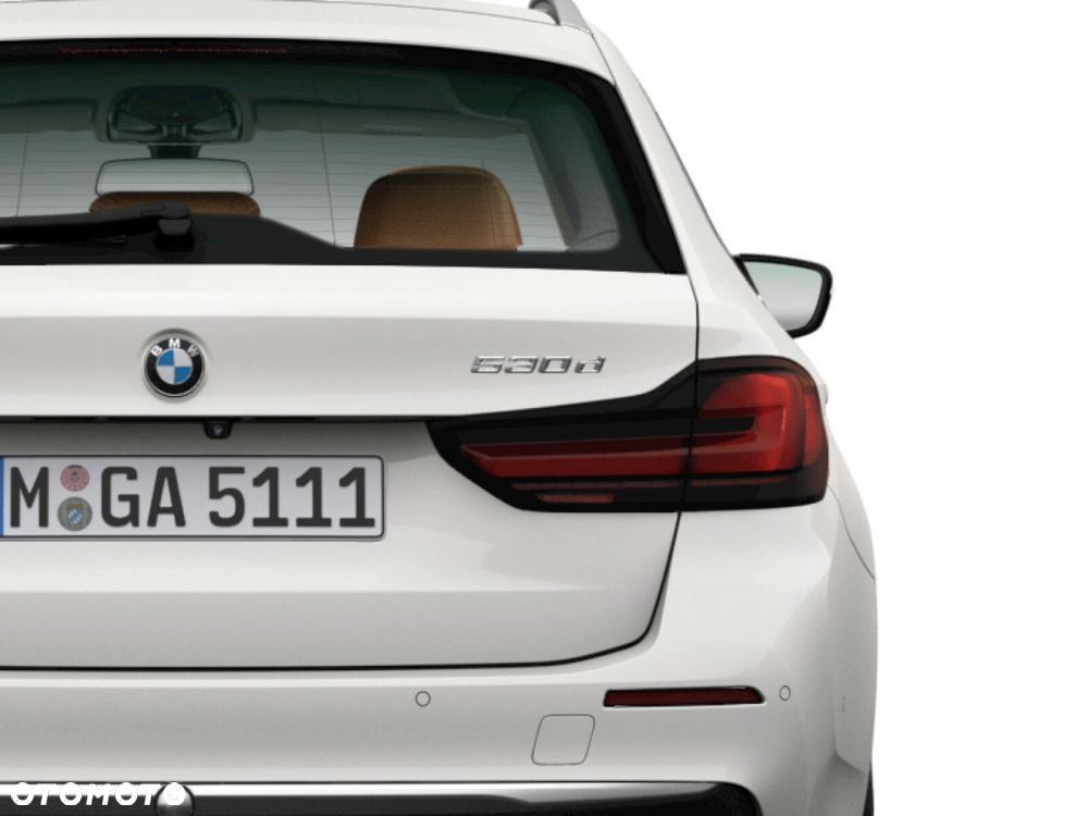BMW Seria 5 530d xDrive mHEV Luxury Line sport - 6