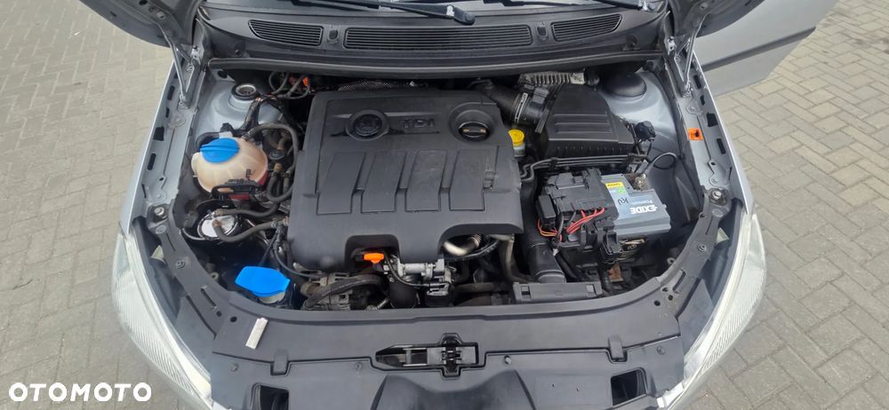 Skoda Roomster 1.6 TDI DPF - 38
