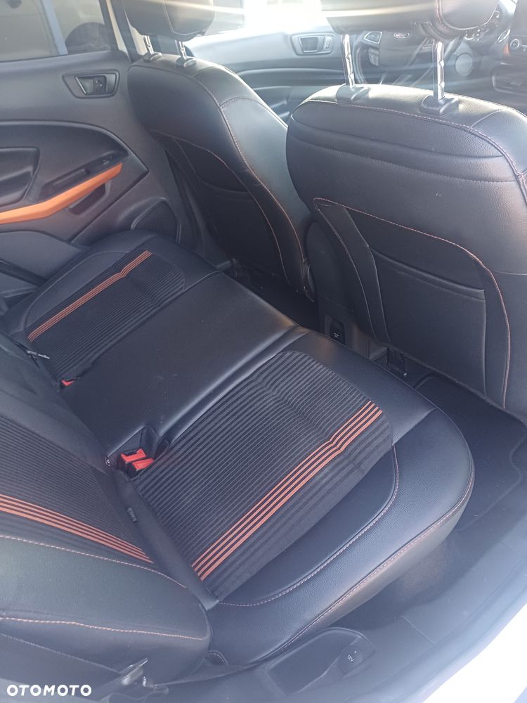 Ford EcoSport - 9