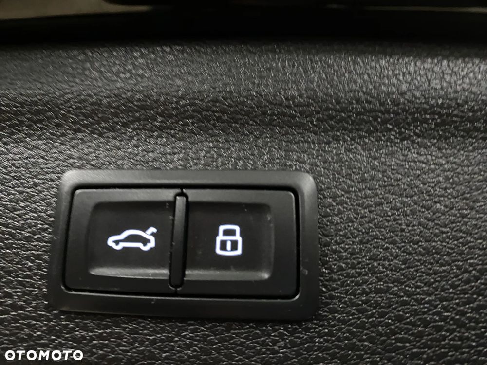 Audi Q3 35 TDI Advanced S tronic - 11