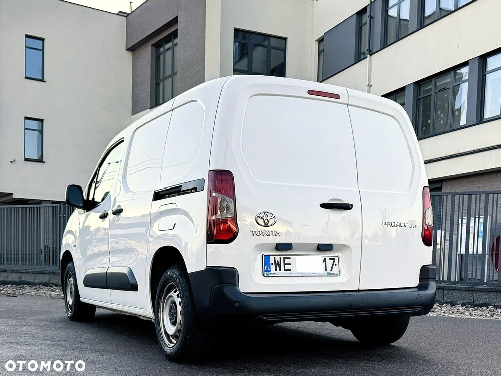 Toyota PROACE CITY - 29