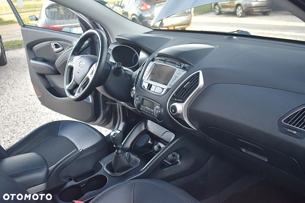Hyundai ix35 1.6 2WD blue Style - 23