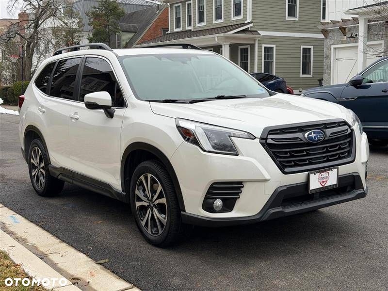 Subaru Forester 2.0 i Active Lineartronic - 4