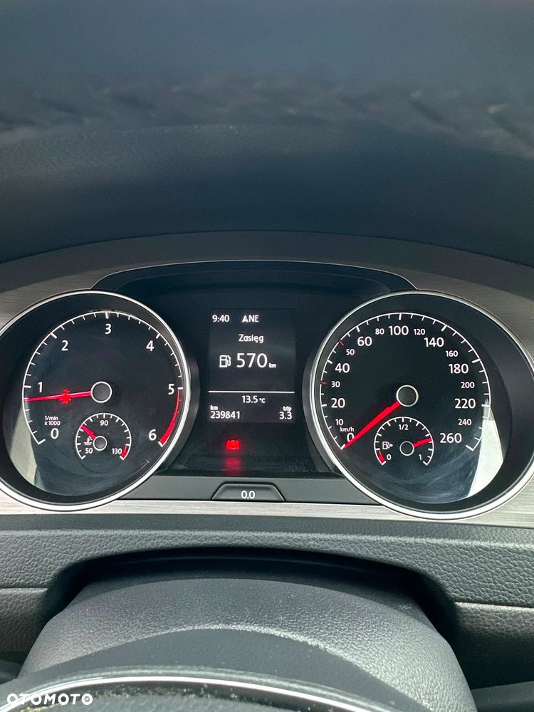 Volkswagen Golf 1.6 TDI 4Motion BlueMotion Technology Comfortline - 17