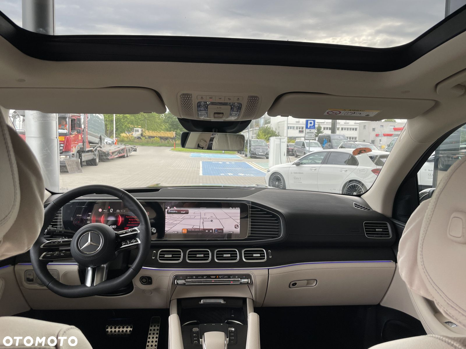 Mercedes-Benz GLS - 18