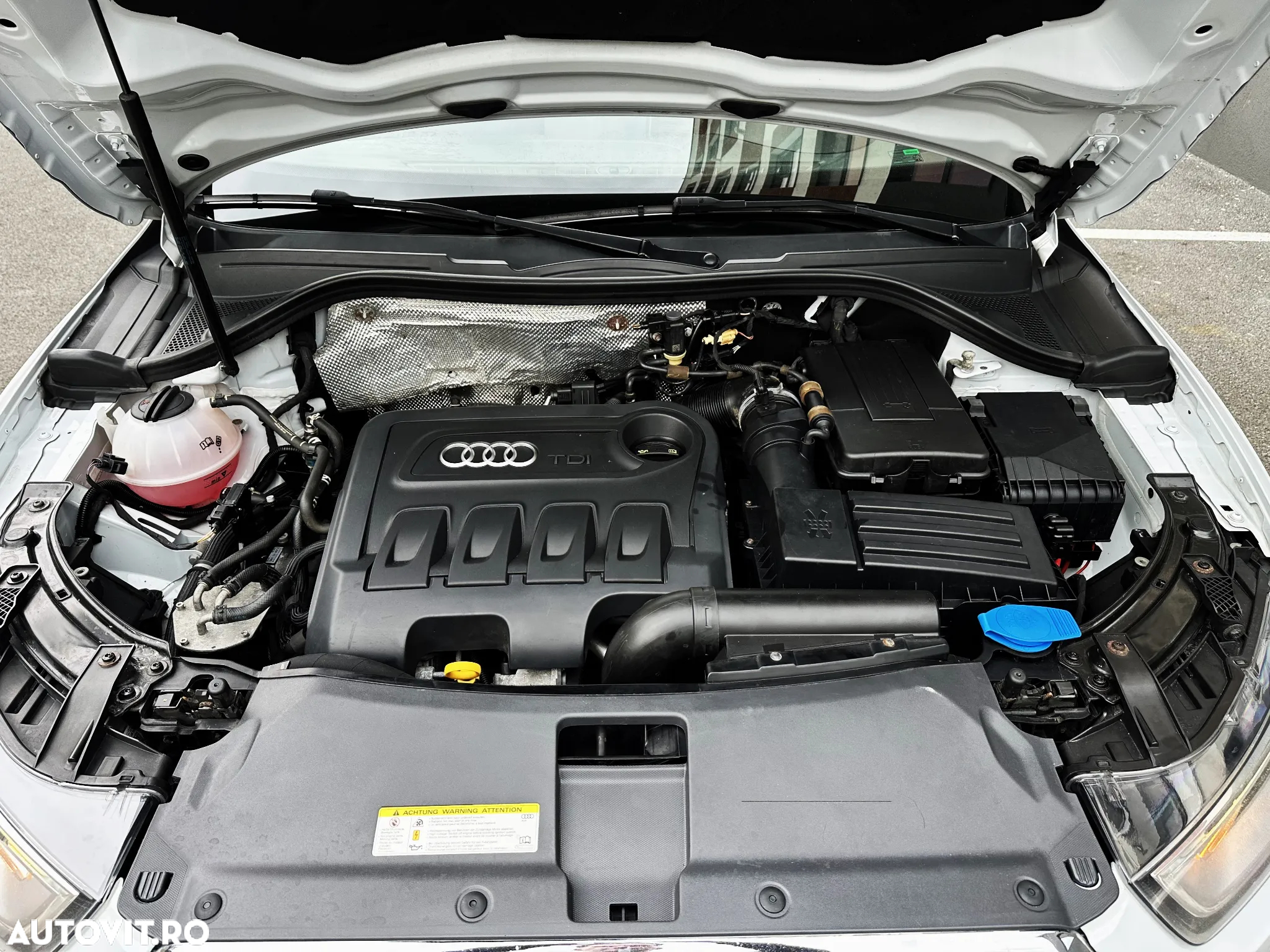 Audi Q3 2.0 TDI Quattro S tronic - 27