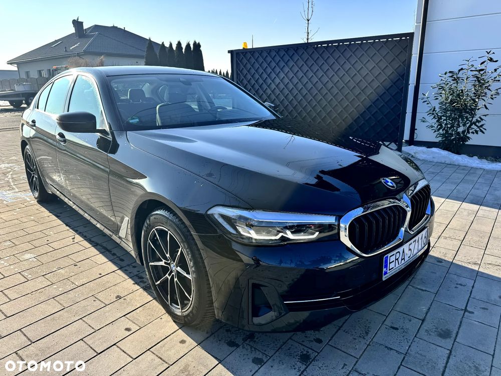 BMW Seria 5 520d Sport Line sport - 5