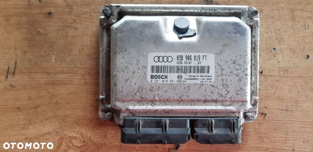 VW GOLF IV 1.9 TDI STEROWNIK SILNIKA 0281010981 - 1
