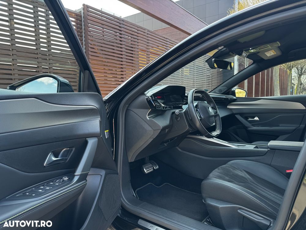 Peugeot 408 PureTech 130 EAT8 GT - 14