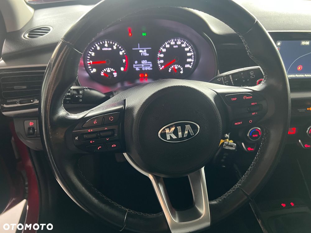 Kia Stonic - 15