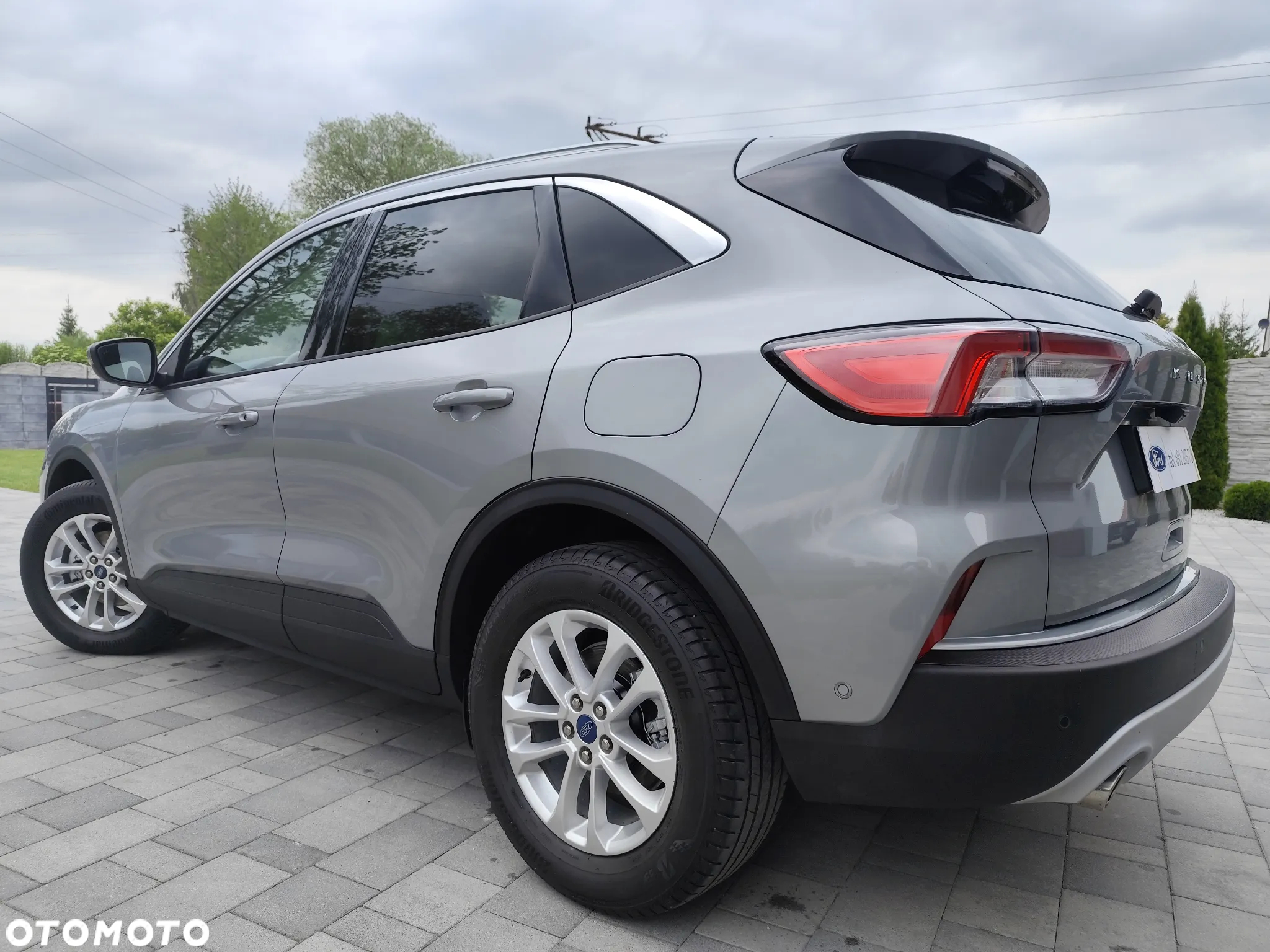 Ford Kuga - 4