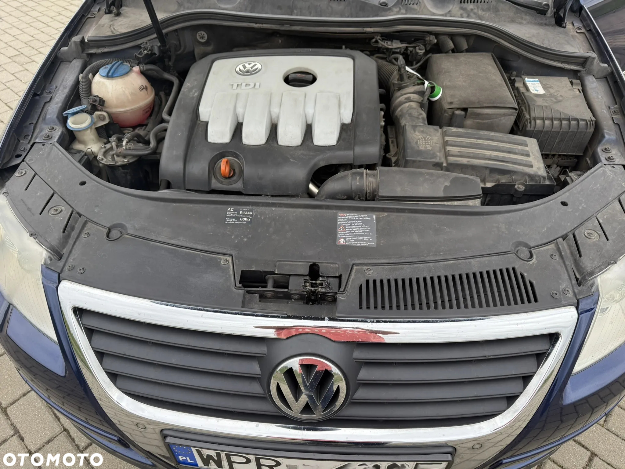 Volkswagen Passat 2.0 TDI Comfortline - 11