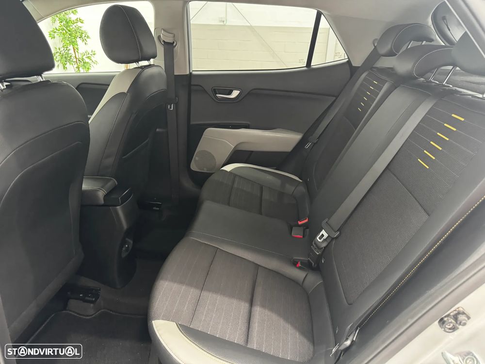 Kia Stonic 1.0 T-GDI TX - 24