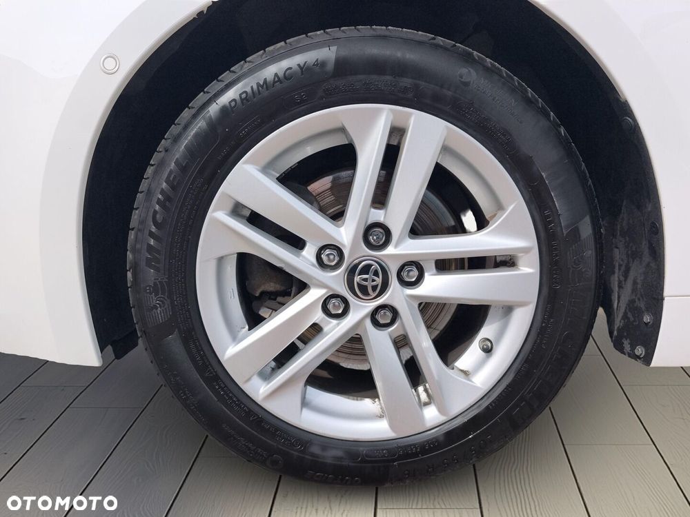 Toyota Corolla 2.0 Hybrid Comfort - 21