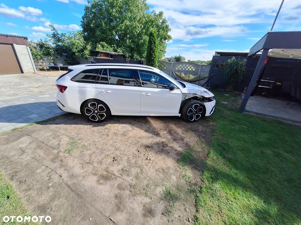 Skoda Octavia 2.0 TDI RS DSG - 15