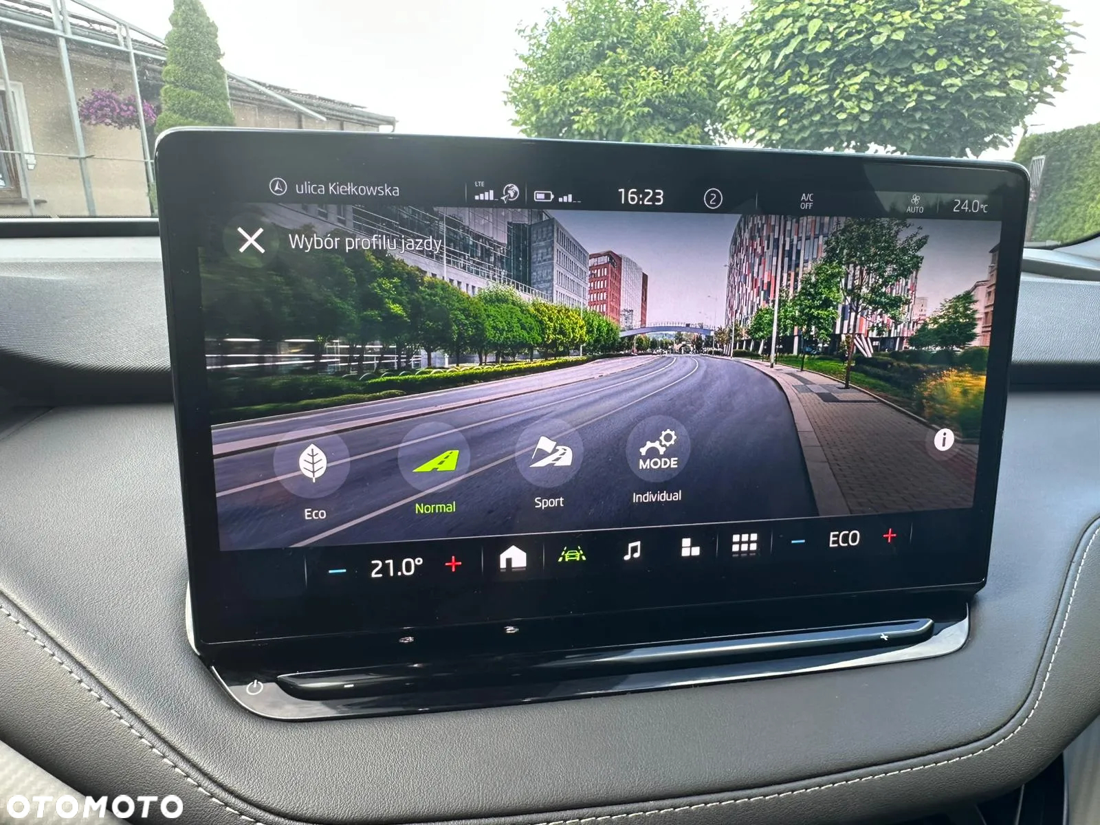 Skoda Enyaq 60 Sportline - 18